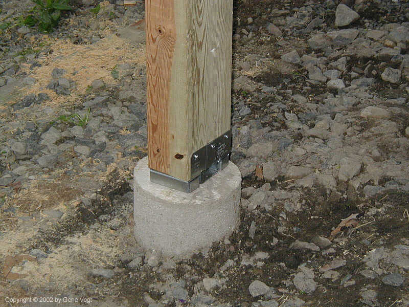 20020622-14_Closeup_center_footing
