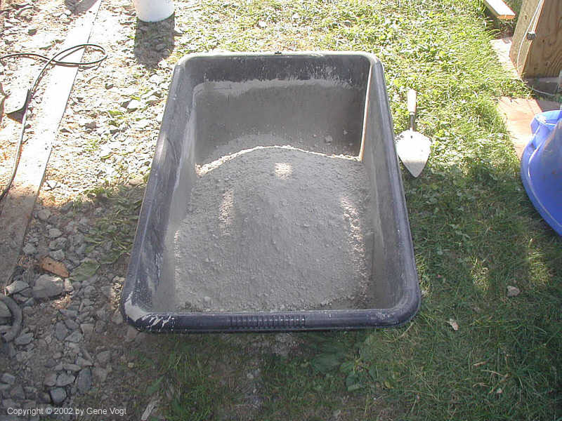 20020704-11_Mixing_trough