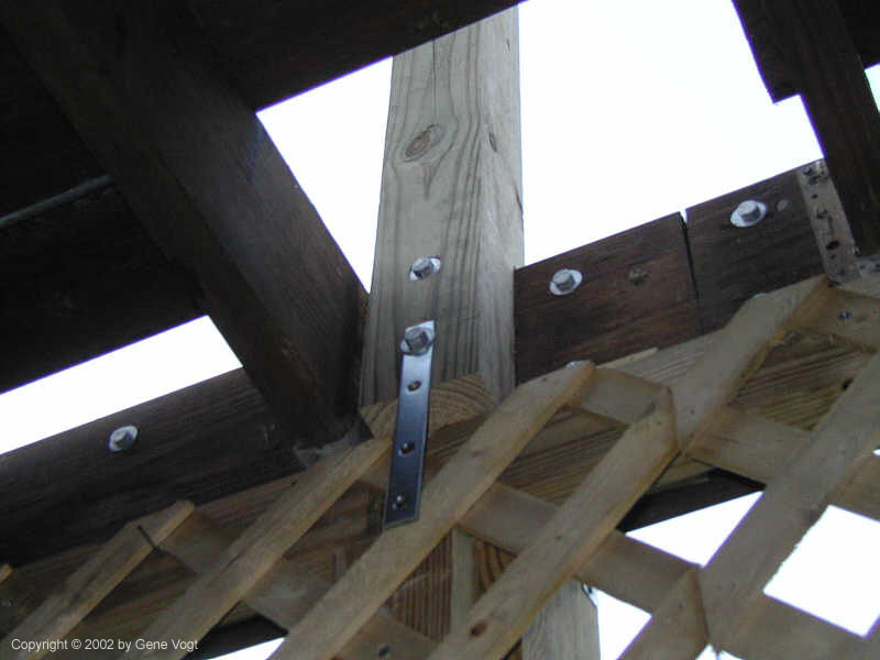 20020908-01_New_Railing_Post_from_Underneath